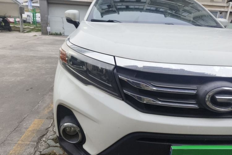 Used GAC Trumpchi GS3 2017 200T Automatic Elite Edition Exterior 6