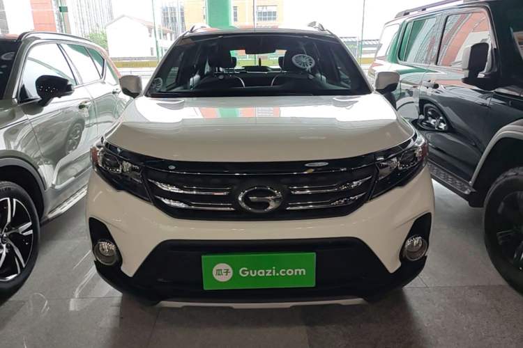 Used GAC Trumpchi GS3 2017 150N Automatic Elite Edition Front