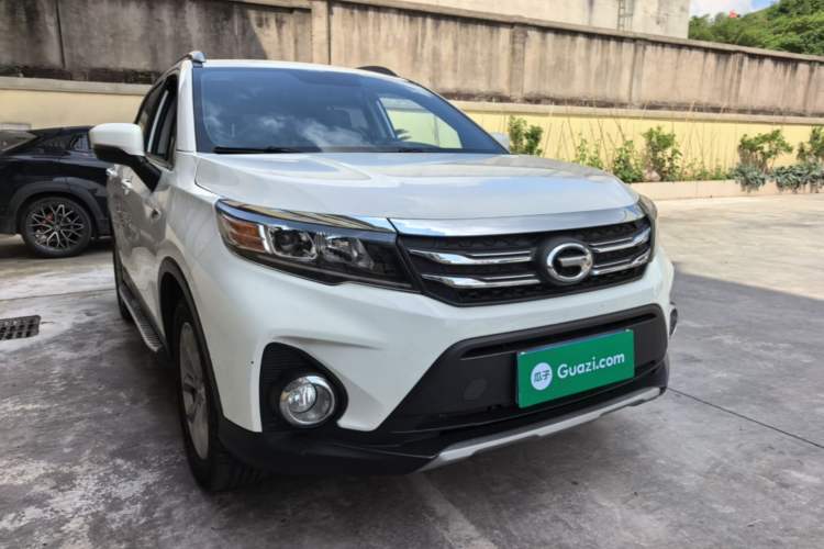 Used GAC Trumpchi GS3 2017 150N Automatic Elite Edition Front Right 45 Deg