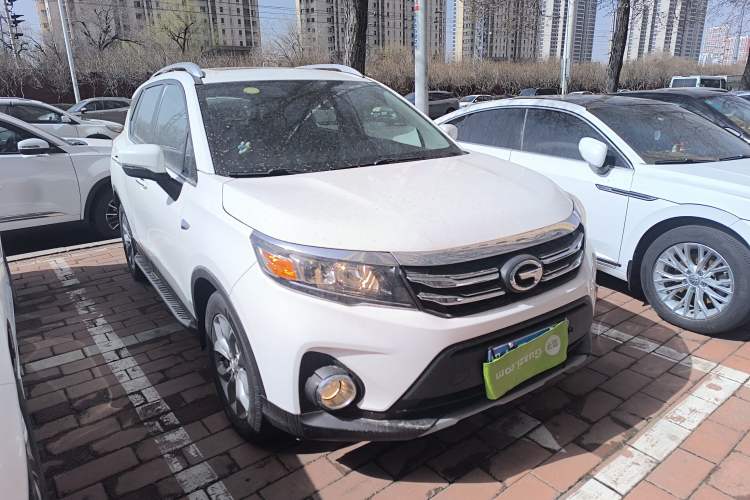 Used GAC Trumpchi GS3 2017 200T Automatic Elite Edition Front Right 45 Deg