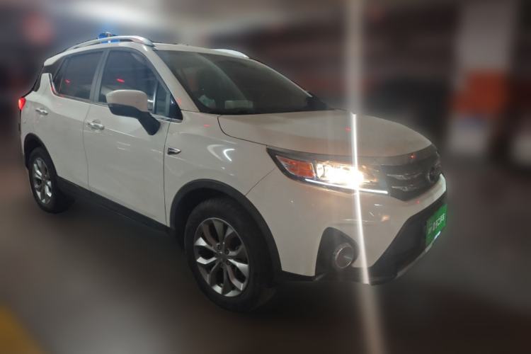 Used GAC Trumpchi GS3 2017 150N Manual Elite Edition Front Right 45 Deg