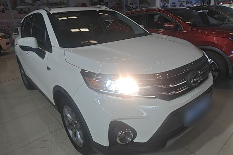 Used GAC Trumpchi GS3 2017 150N Automatic Elite Edition Front Right 45 Deg