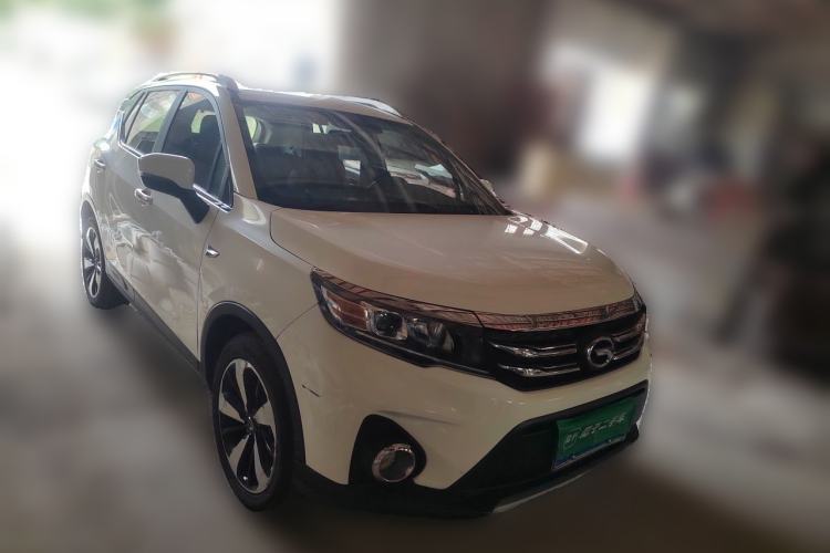 Used GAC Trumpchi GS3 2017 200T Automatic Luxury Edition Front Right 45 Deg