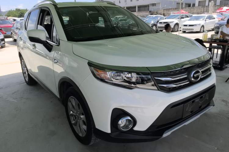 Used GAC Trumpchi GS3 2017 150N Automatic Elite Edition Front Right 45 Deg