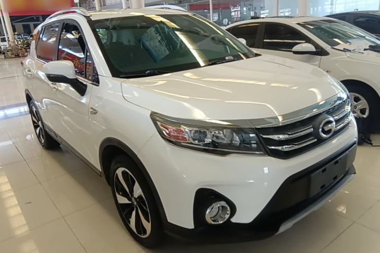 Used GAC Trumpchi GS3 2017 200T Automatic Luxury Edition Front Right 45 Deg