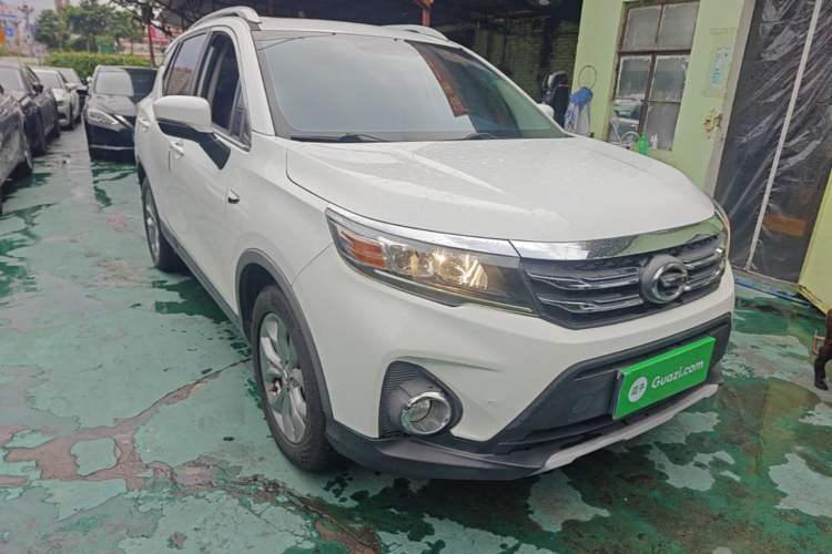 Used GAC Trumpchi GS3 2017 150N Automatic Elite Edition Front Right 45 Deg