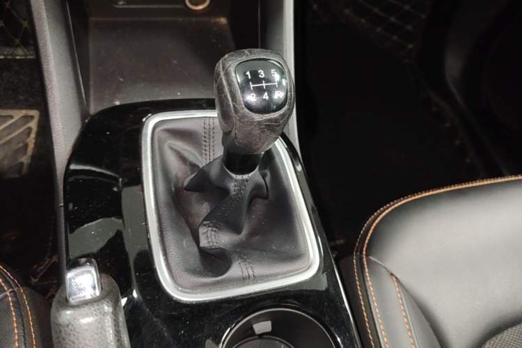 Used GAC Trumpchi GS3 2017 150N Manual Elite Edition Gear Lever