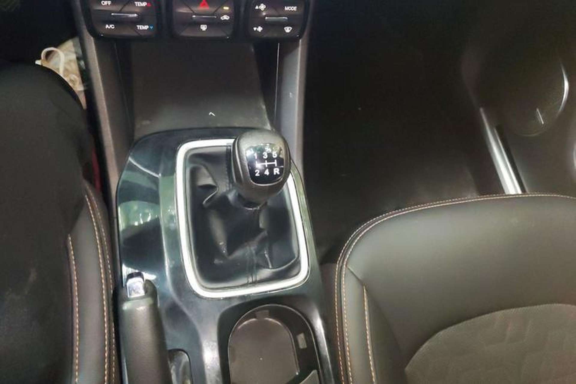 Used GAC Trumpchi GS3 2017 150N Manual Comfort Edition Gear Lever