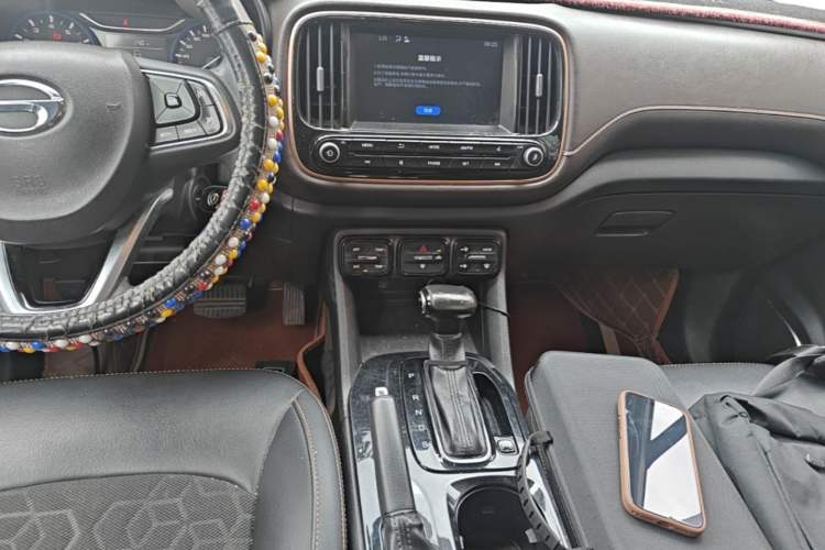 Used GAC Trumpchi GS3 2017 150N Automatic Elite Edition Gear Lever