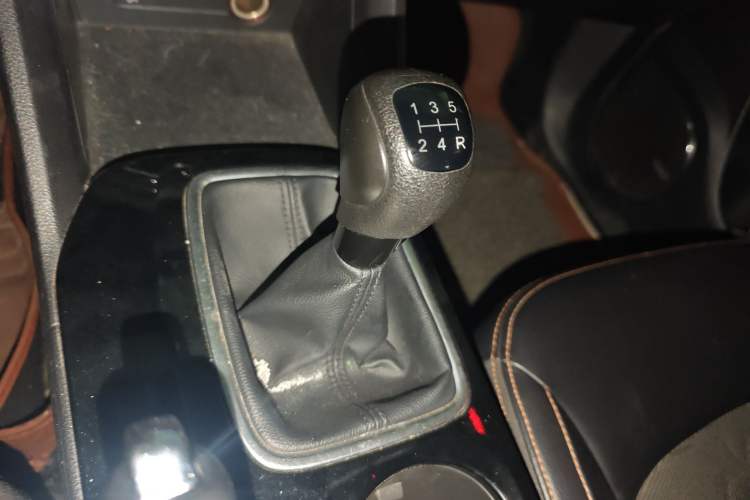 Used GAC Trumpchi GS3 2017 150N Manual Elite Edition Gear Lever