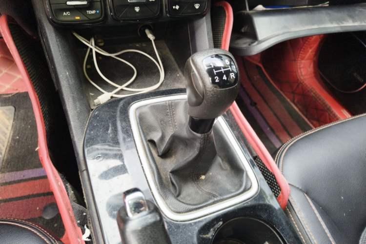 Used GAC Trumpchi GS3 2017 150N Manual Elite Edition Gear Lever