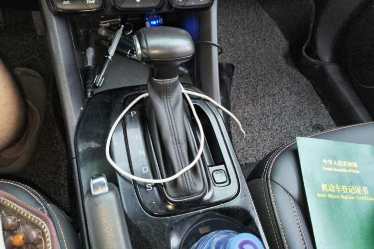 Used GAC Trumpchi GS3 2017 200T Automatic Elite Edition Gear Lever