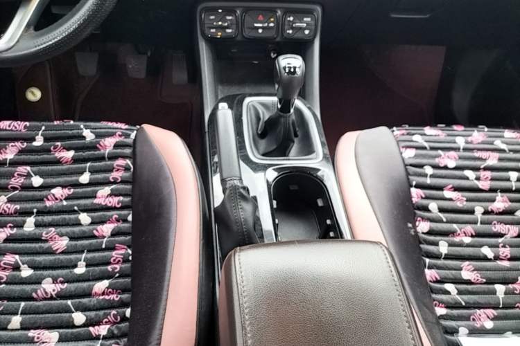 Used GAC Trumpchi GS3 2017 150N Manual Elite Edition Gear Lever
