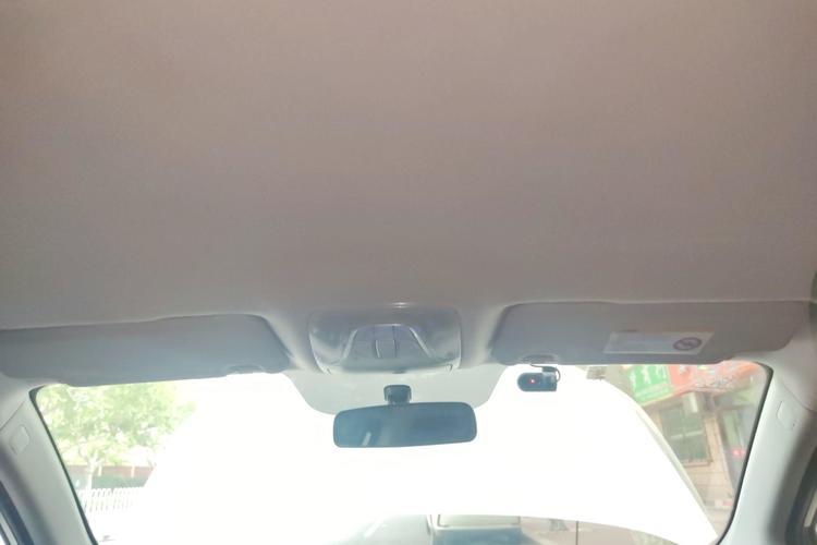 Used GAC Trumpchi GS3 2017 150N Manual Comfort Edition Headliner