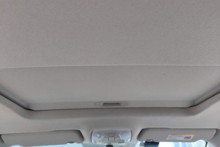 Used GAC Trumpchi GS3 2017 150N Automatic Elite Edition Headliner