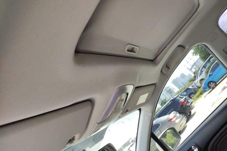 Used GAC Trumpchi GS3 2017 200T Automatic Luxury Edition Headliner