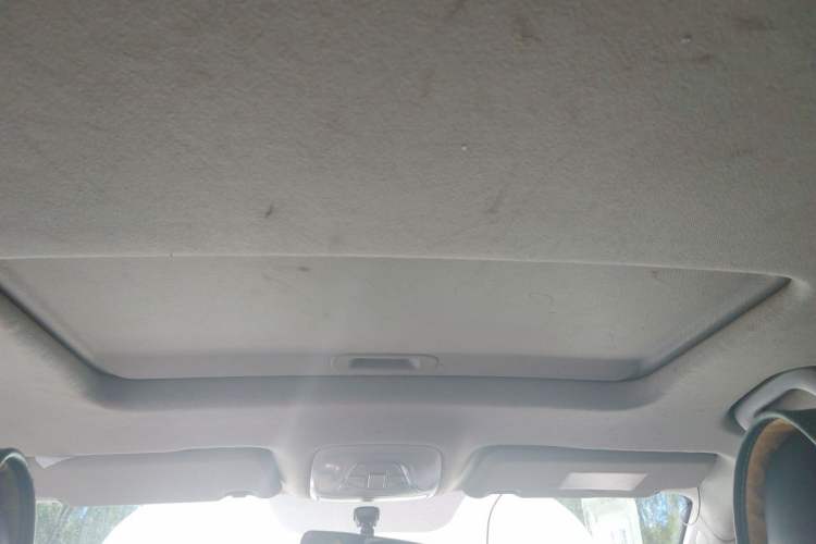 Used GAC Trumpchi GS3 2017 150N Manual Elite Edition Headliner