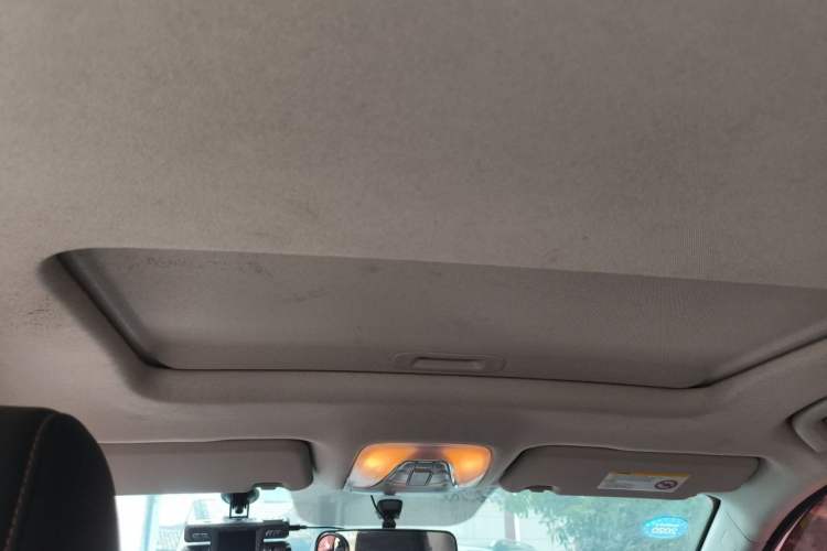 Used GAC Trumpchi GS3 2017 150N Manual Elite Edition Headliner