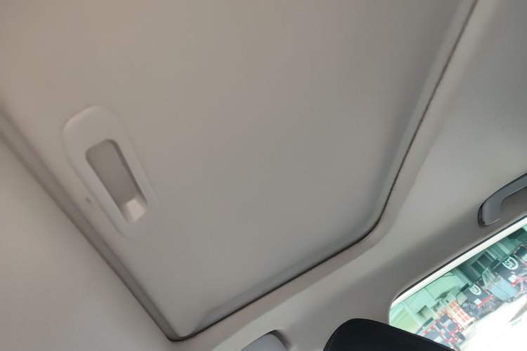 Used GAC Trumpchi GS3 2017 150N Automatic Elite Edition Headliner