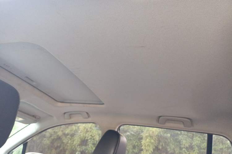 Used GAC Trumpchi GS3 2017 150N Manual Elite Edition Headliner