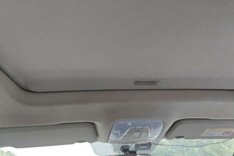Used GAC Trumpchi GS3 2017 150N Manual Elite Edition Headliner