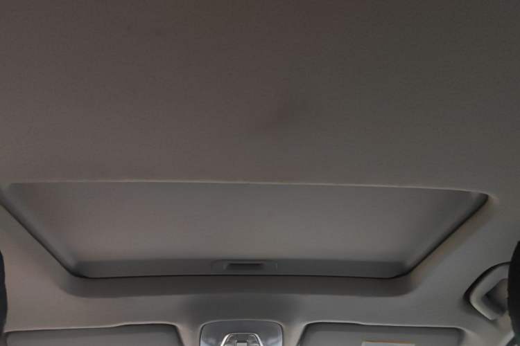 Used GAC Trumpchi GS3 2017 150N Automatic Elite Edition Headliner