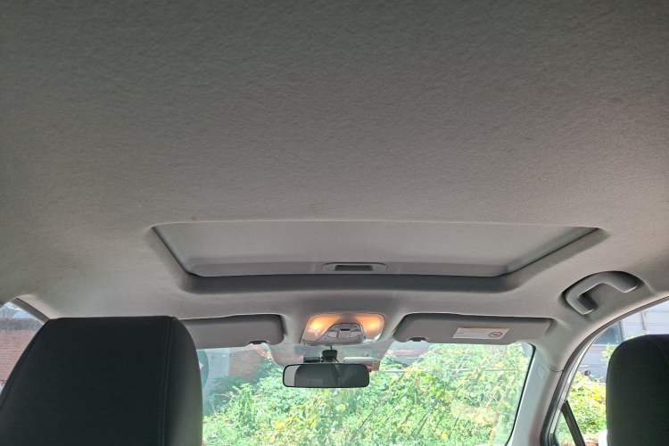 Used GAC Trumpchi GS3 2017 150N Manual Elite Edition Headliner