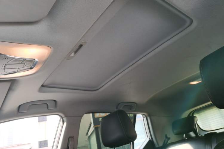 Used GAC Trumpchi GS3 2017 150N Automatic Elite Edition Headliner