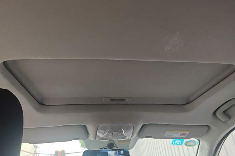 Used GAC Trumpchi GS3 2017 150N Manual Elite Edition Headliner