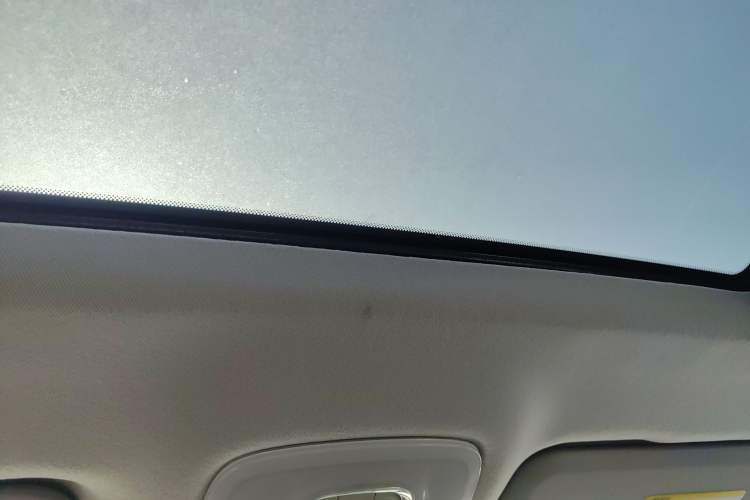 Used GAC Trumpchi GS3 2017 150N Automatic Elite Edition Headliner