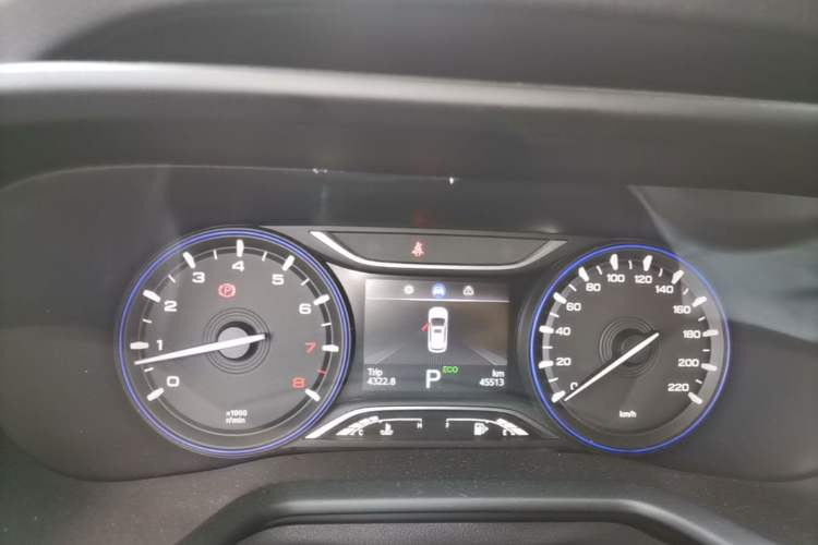 Used GAC Trumpchi GS3 2017 200T Automatic Luxury Edition Instrument Cluster