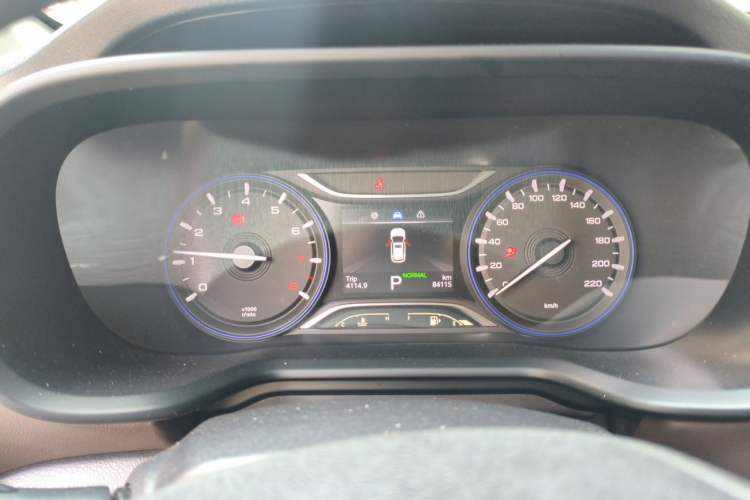 Used GAC Trumpchi GS3 2017 200T Automatic Luxury Edition Instrument Cluster