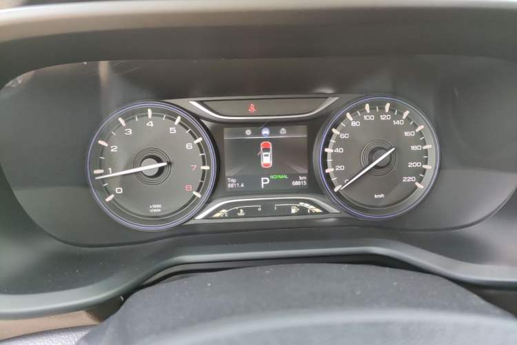 Used GAC Trumpchi GS3 2017 200T Automatic Luxury Edition Instrument Cluster