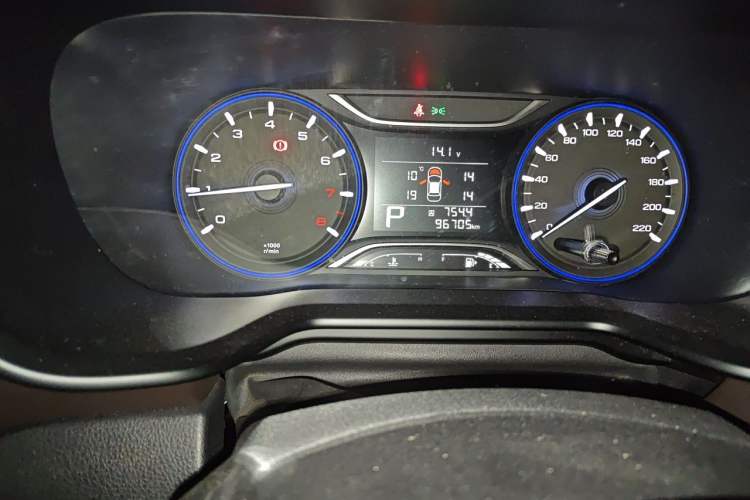 Used GAC Trumpchi GS3 2017 150N Automatic Elite Edition Instrument Cluster