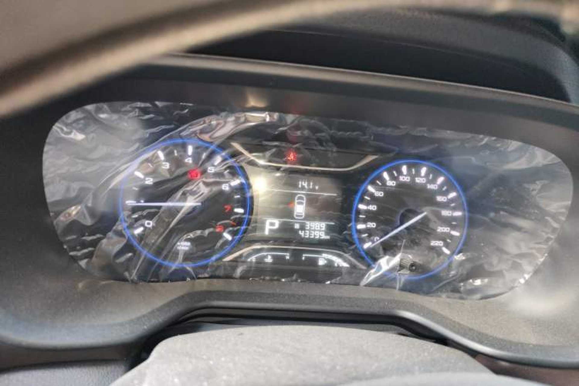 Used GAC Trumpchi GS3 2017 150N Automatic Elite Edition Instrument Cluster