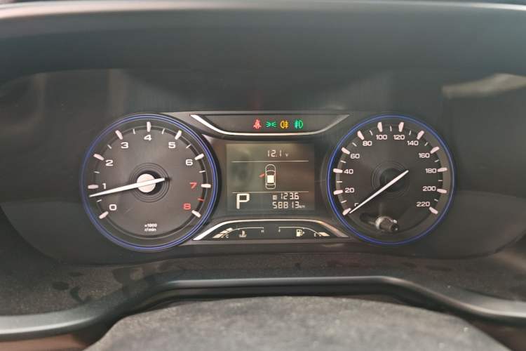 Used GAC Trumpchi GS3 2017 150N Automatic Elite Edition Instrument Cluster
