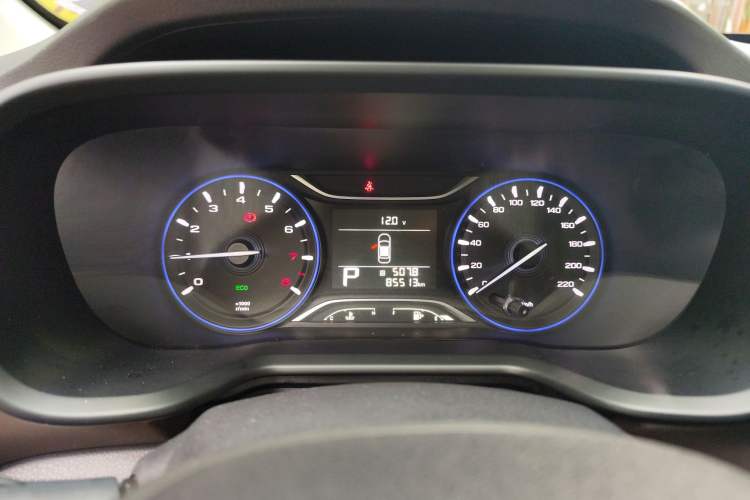Used GAC Trumpchi GS3 2017 150N Automatic Elite Edition Instrument Cluster