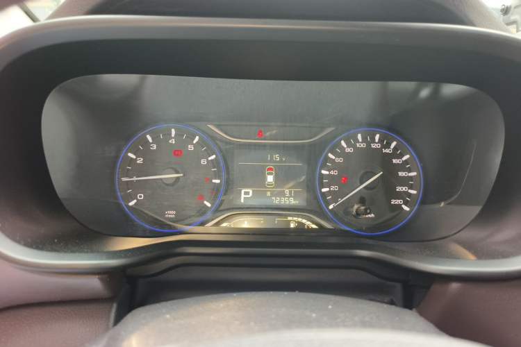 Used GAC Trumpchi GS3 2017 150N Automatic Elite Edition Instrument Cluster