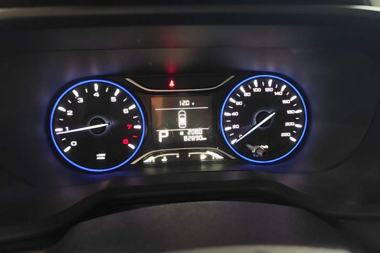 Used GAC Trumpchi GS3 2017 150N Automatic Elite Edition Instrument Cluster