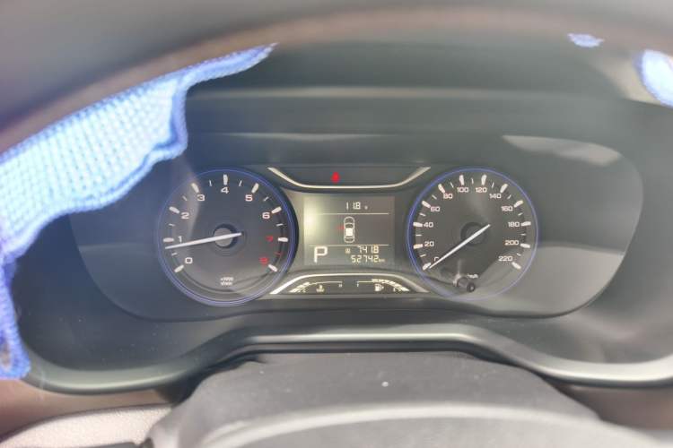 Used GAC Trumpchi GS3 2017 150N Automatic Elite Edition Instrument Cluster