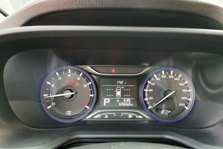 Used GAC Trumpchi GS3 2017 150N Automatic Elite Edition Instrument Cluster