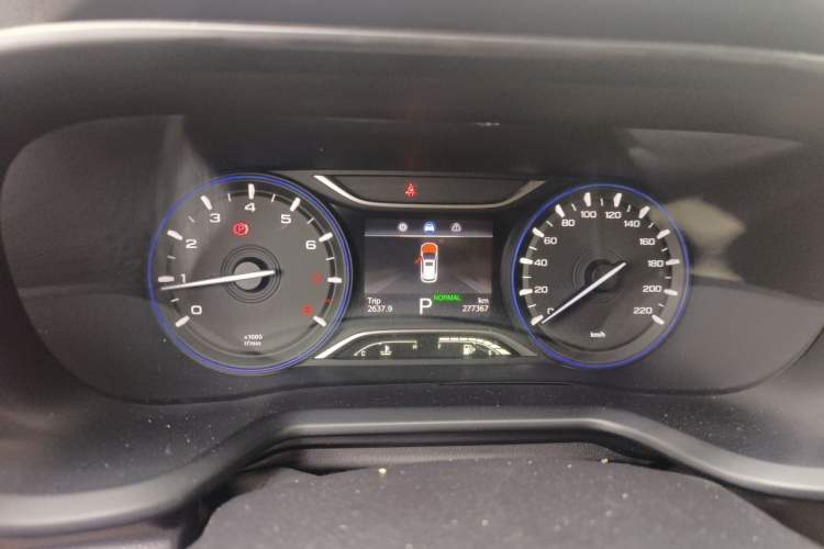 Used GAC Trumpchi GS3 2017 200T Automatic Luxury Edition Instrument Cluster