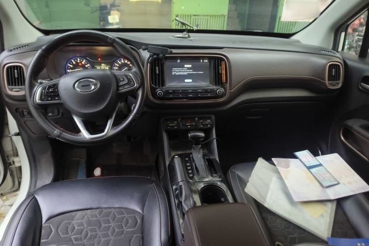 Used GAC Trumpchi GS3 2017 200T Automatic Elite Edition Interior 2