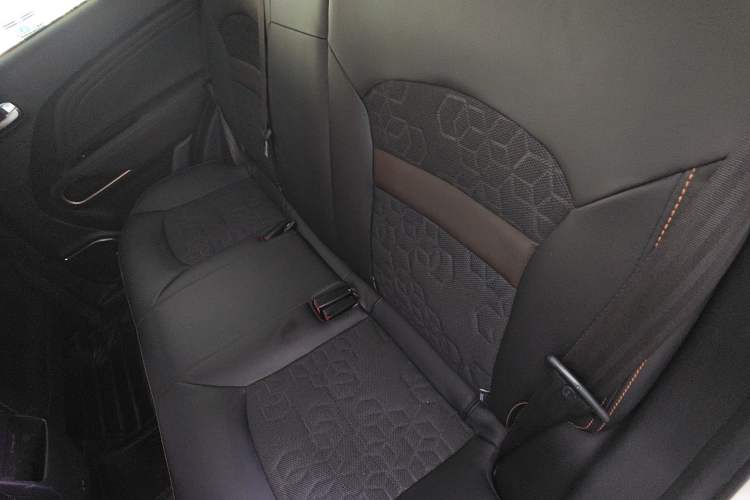 Used GAC Trumpchi GS3 2017 200T Automatic Elite Edition Interior 4