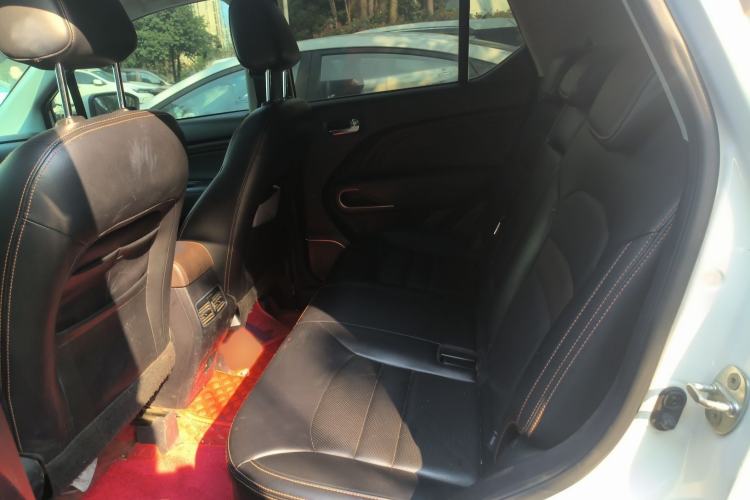 Used GAC Trumpchi GS3 2017 200T Automatic Prestige Edition Interior 4
