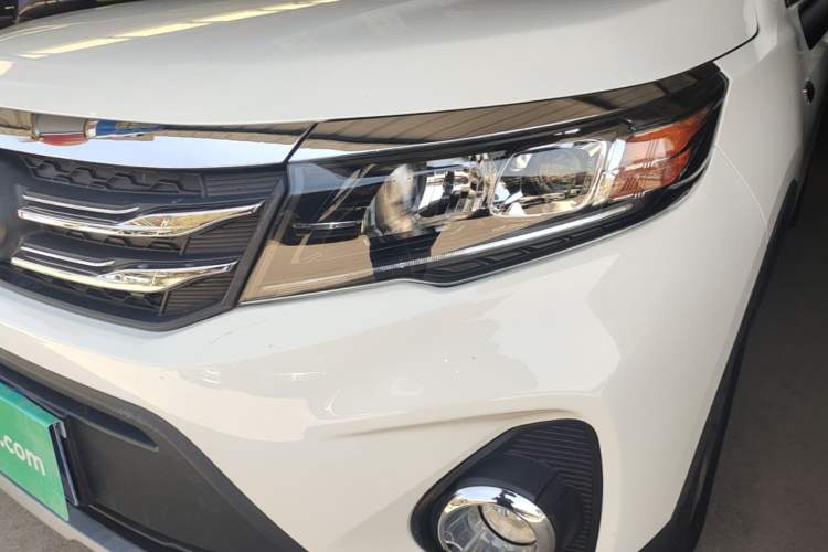 Used GAC Trumpchi GS3 2017 150N Automatic Elite Edition Left Front Headlight