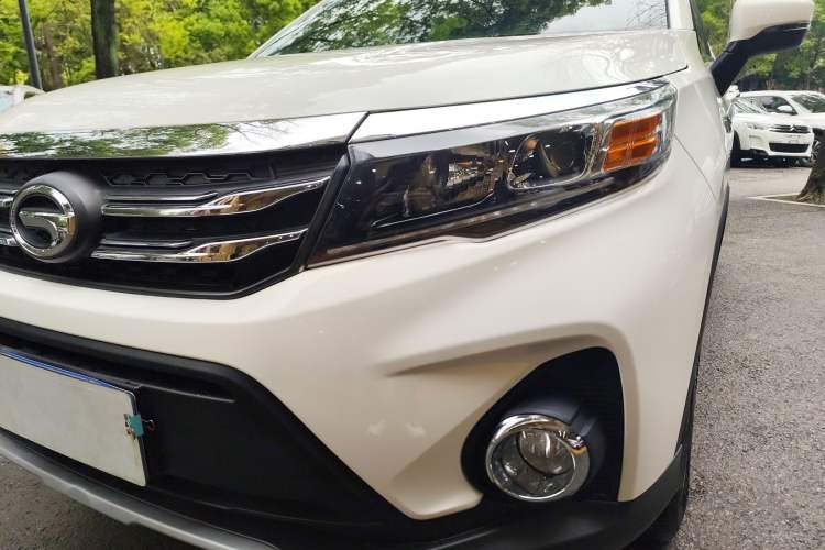 Used GAC Trumpchi GS3 2017 150N Automatic Elite Edition Left Front Headlight
