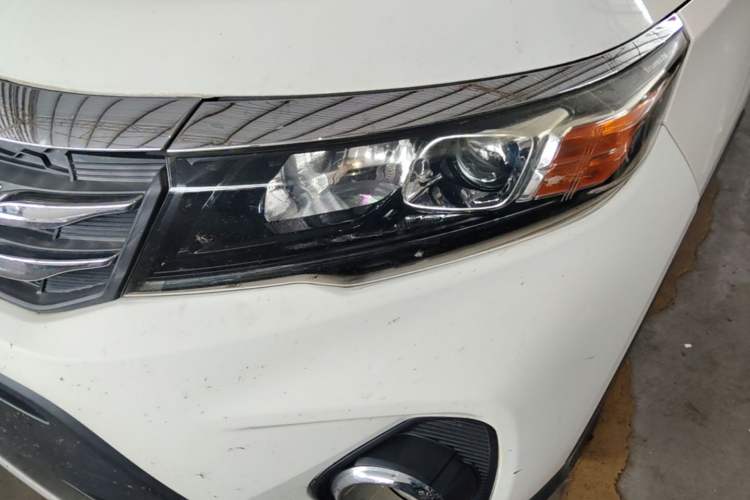 Used GAC Trumpchi GS3 2017 150N Automatic Elite Edition Left Front Headlight