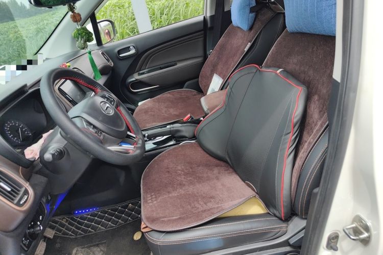 Used GAC Trumpchi GS3 2017 150N Automatic Elite Edition Left Front Seat