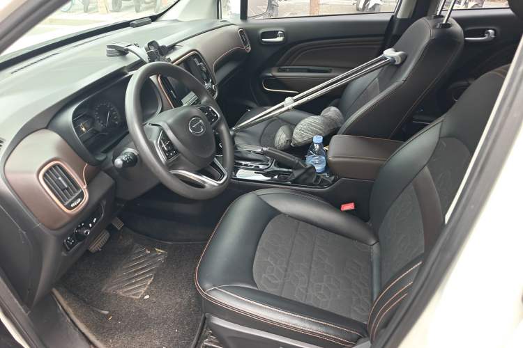 Used GAC Trumpchi GS3 2017 150N Automatic Elite Edition Left Front Seat